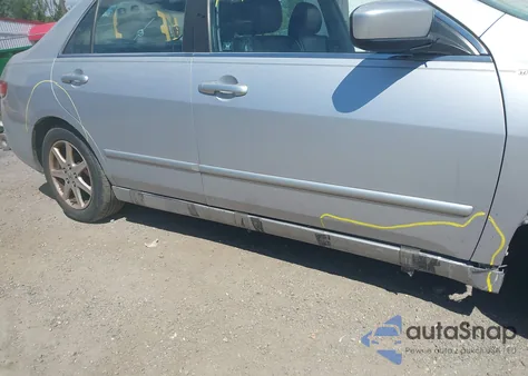 2004 Honda Accord 3.0 Ex z USA, uszkodzony, nr VIN 1HGCM66874A050560